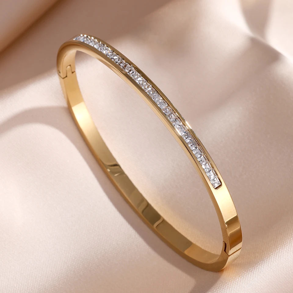 Luxury 2Pcs Gold Crystal Bangle Set – Non-Fading Stainless Steel Bracelets