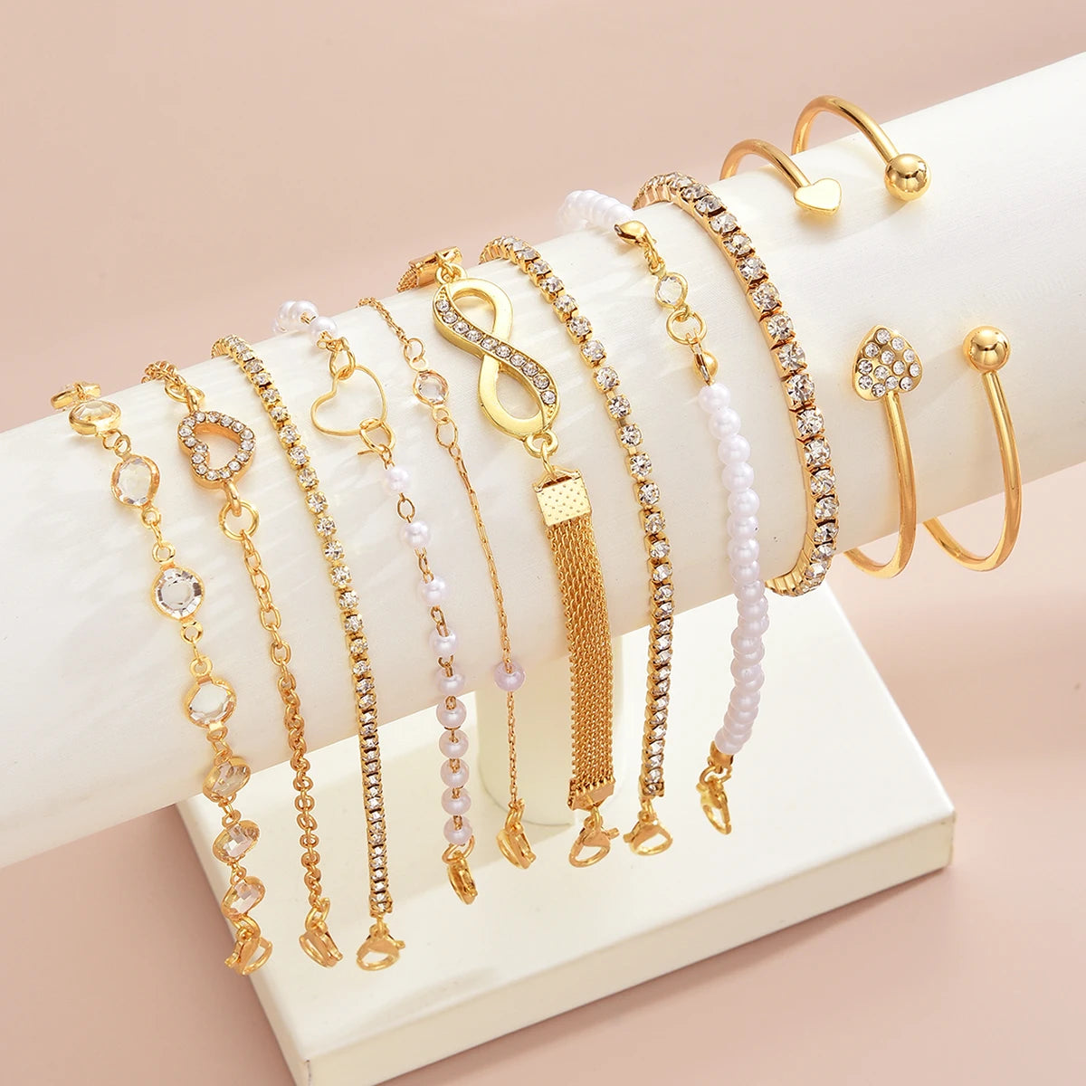 Boho Luxury Pearl & Gold Bracelet Set – 11 Pieces