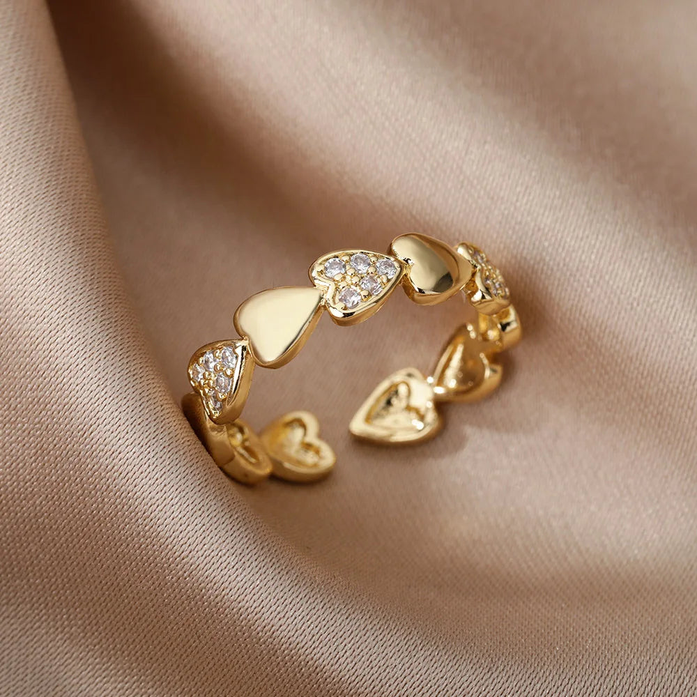 Elegant Heart Zircon Ring – Gold Stainless Steel, Waterproof & Long-Lasting Shine